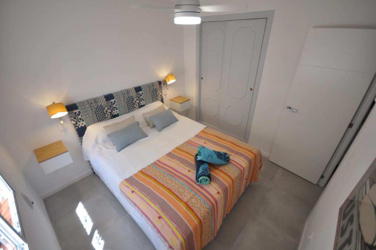 Casa Torre Y Mar With 2 Bedrooms Pool Barbecue Patio & Sun Terrace Hébergement de vacances *