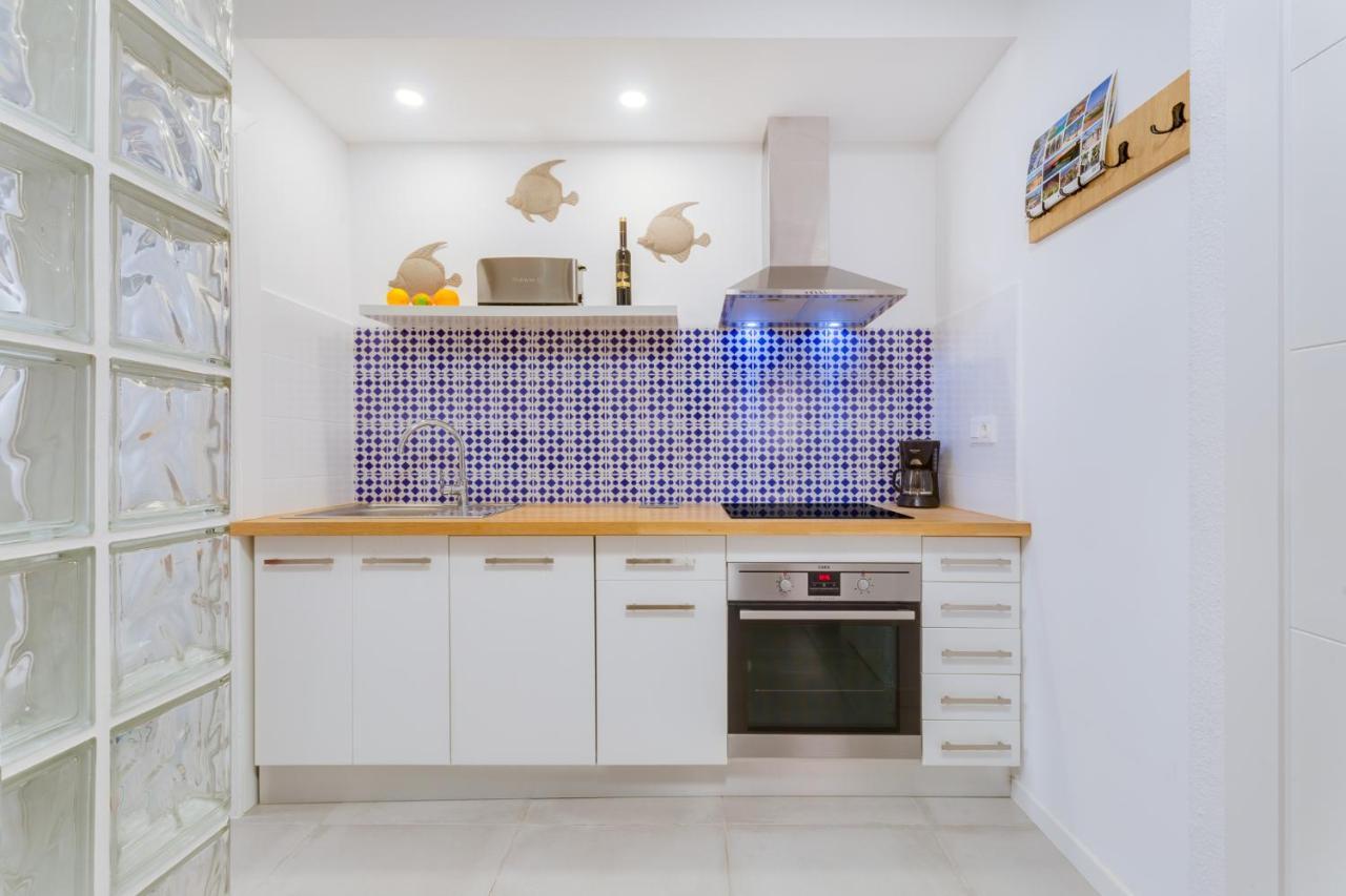 Casa Torre Y Mar With 2 Bedrooms Pool Barbecue Patio & Sun Terrace *